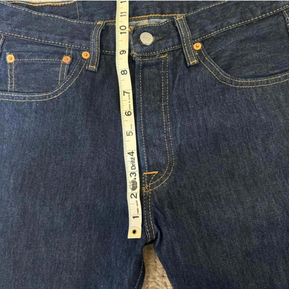 Levis Stauss 501 Jeans Dark Wash Straight Leg Cotton Classic Size 30 - Picture 5 of 10